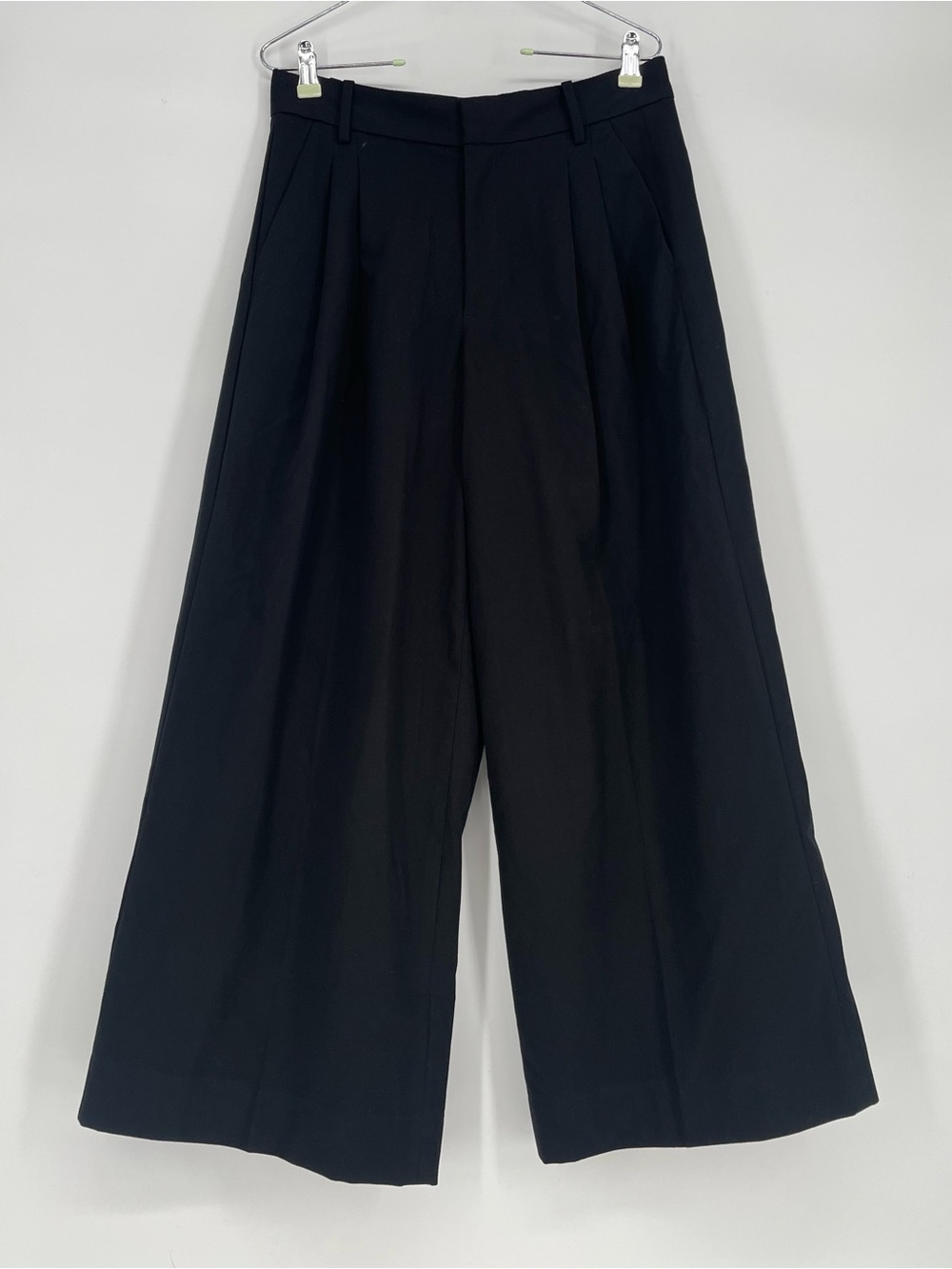 Banana Republic Black Dramatic Wide Leg Pants W/ Pleated Waist 8 Petite Stretch